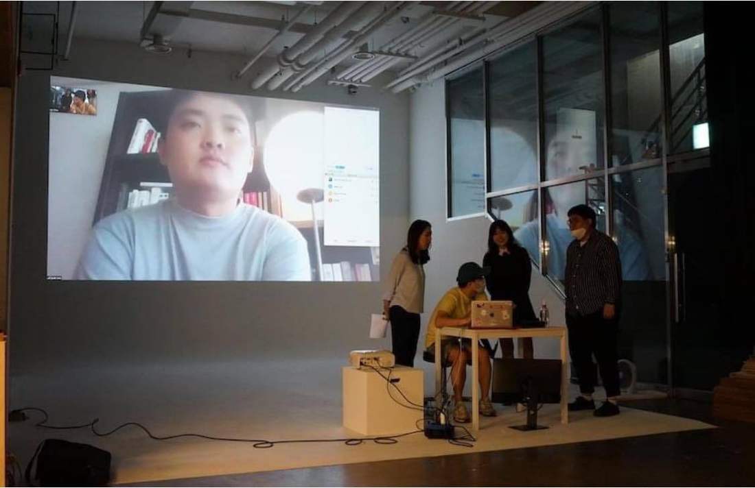 화면 하나로 이어졌던 시기도 있었습니다